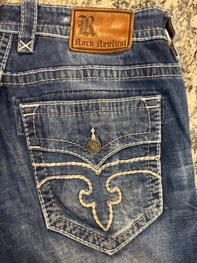 Rock Revival Faded Blue Embroidered Back Pocket Jeans Original 36/30